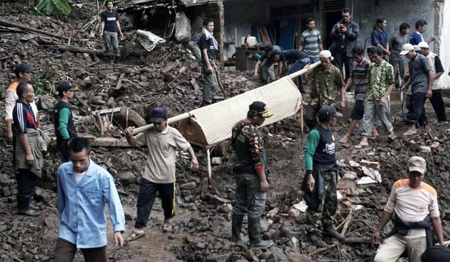 35 Tewas Akibat Banjir Bandang dan Longsor di Jawa Disorot Dunia